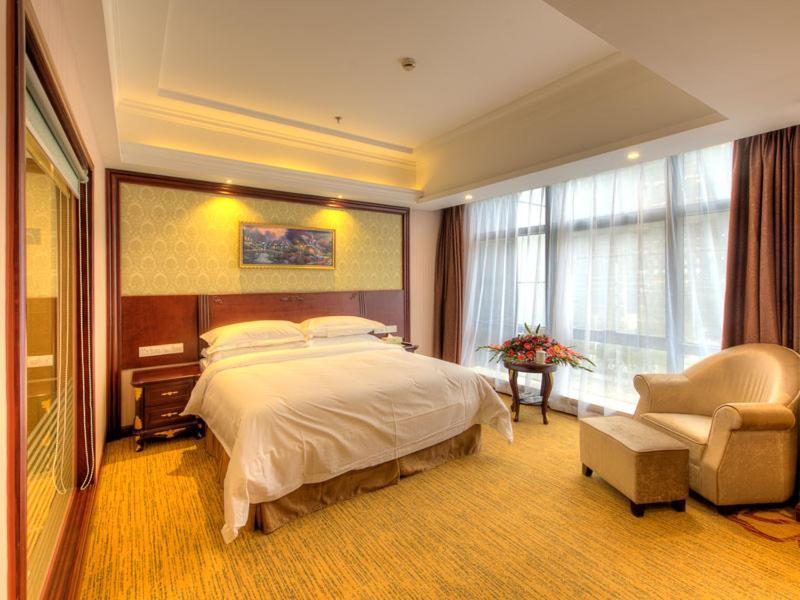 Vienna Hotel Shanghai Happy Valley Songjiang Ngoại thất bức ảnh
