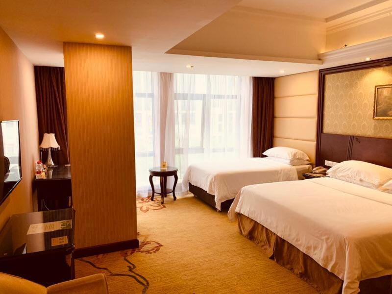 Vienna Hotel Shanghai Happy Valley Songjiang Ngoại thất bức ảnh